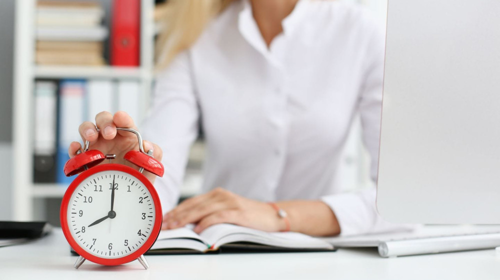    График 6/1 по 12 часов: законно ли это на самом деле?