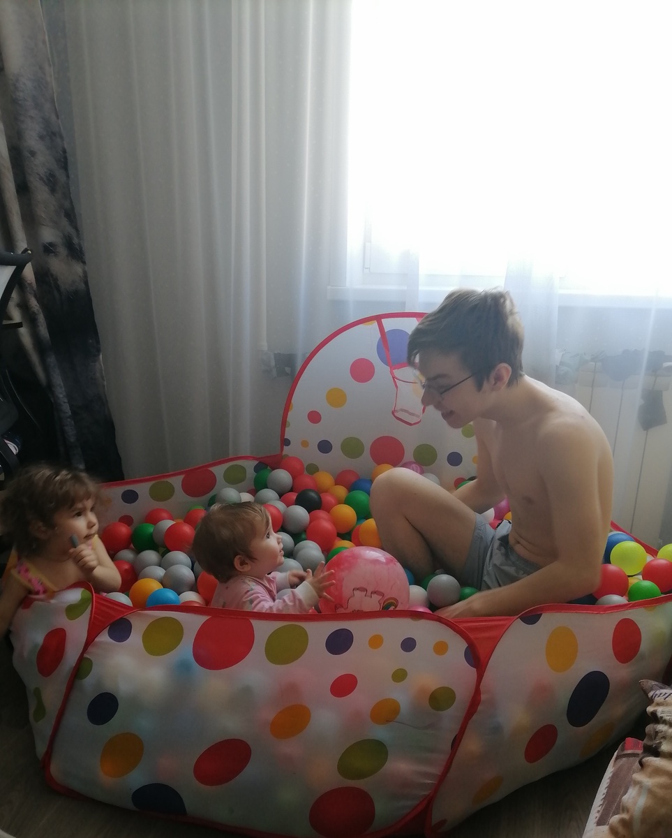 Бассейн любят Все 