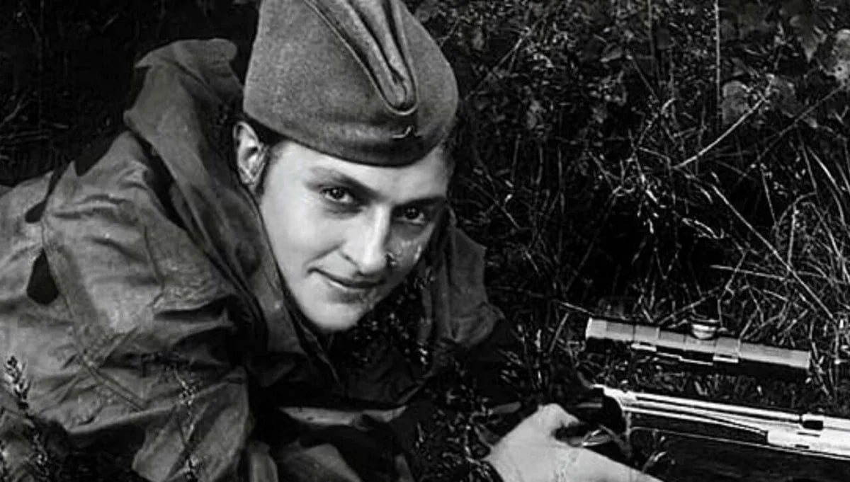 Людмила Павличенко