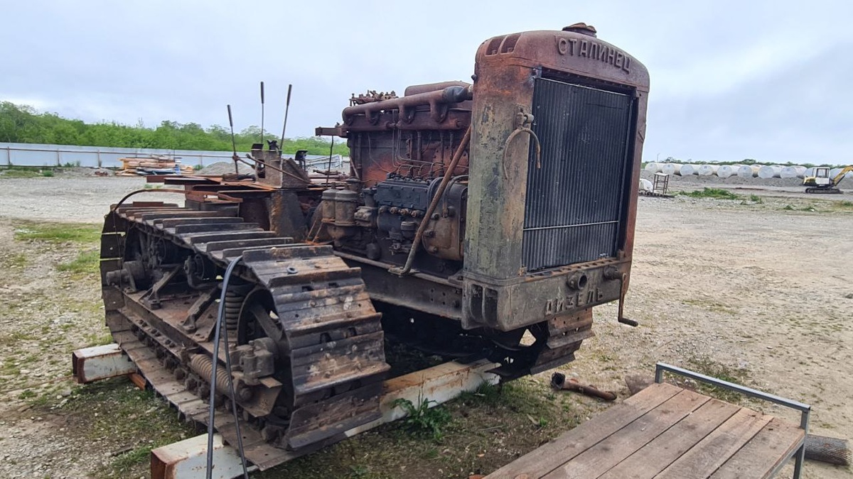 Фото: трактор «Сталинец-60» / Телеграм-канал главы Соболевского района Андрея Воровского