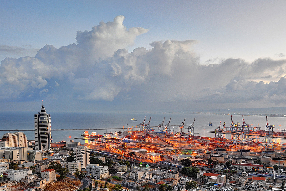    Порт Хайфа, Израиль / Источник: (cc) tsaiproject
