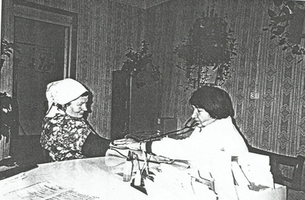 прием ведет Пугачева Н.Н., 2004г. Архив автора.