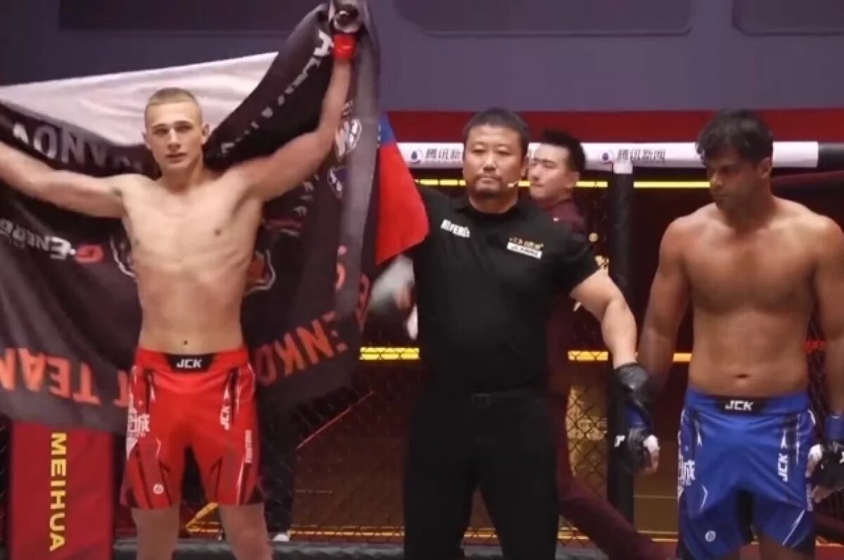    Ученик омского бойца Шлеменко досрочно одержал победу в Китае