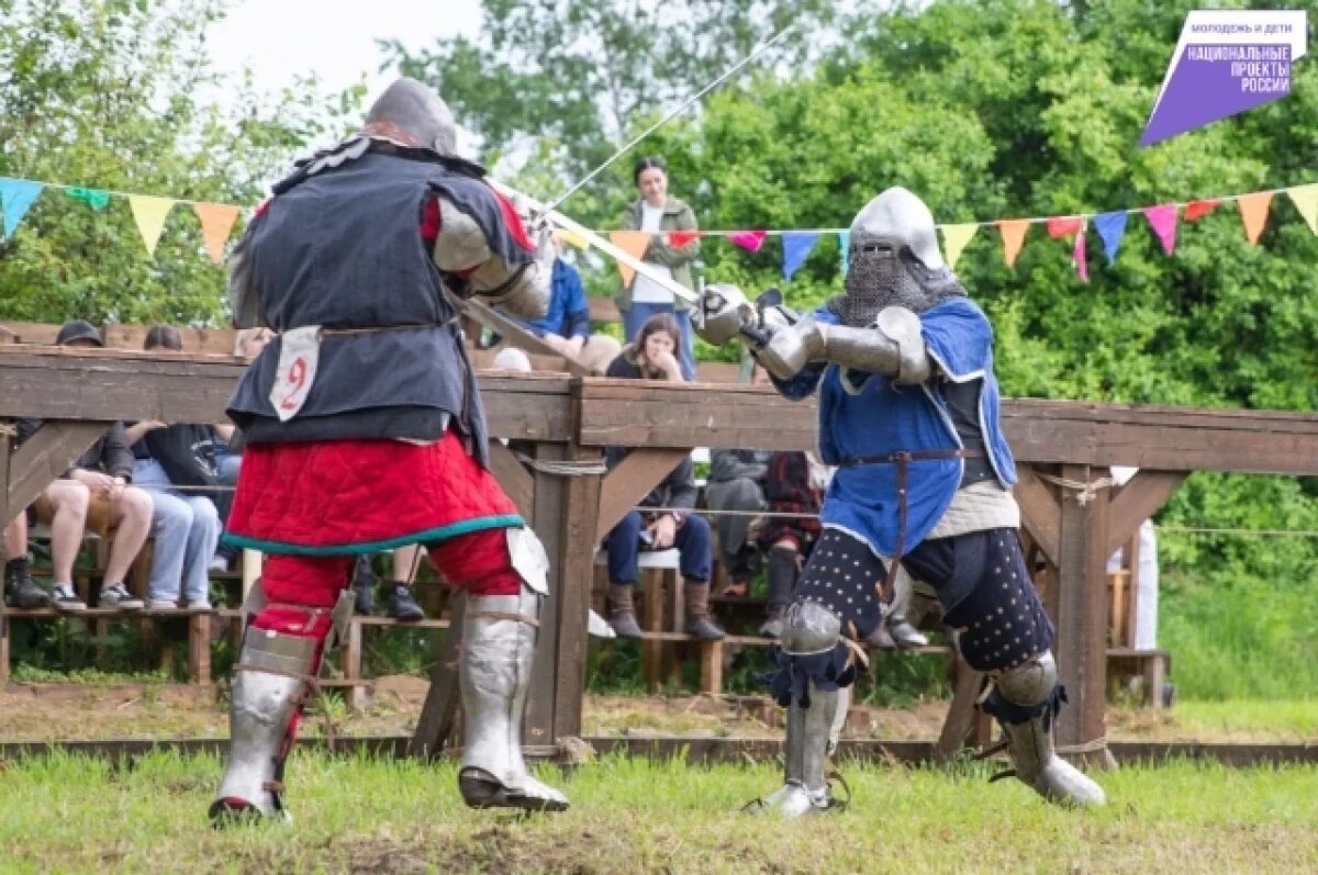    В Хабаровском крае 20 тысяч гостей увидели битву на сопке