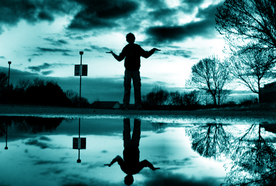 В тумане неопределенности самый яркий прожектор – это способность четко сформулировать проблему; он не только освещает путь к решению, но и превращает хаос в порядок, а невозможное – в достижимое