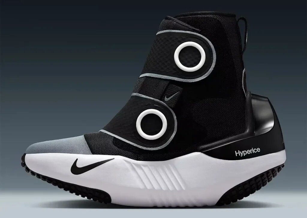 Nike Hyperboot