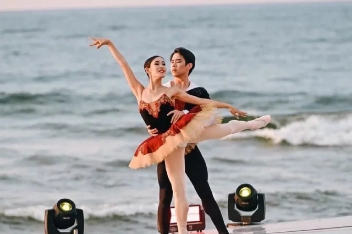    Балет на Байкале - это прекрасно!