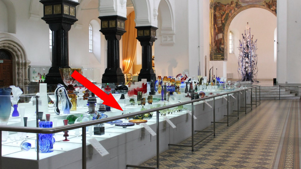    Гусь-Хрустальный: храм малахита и горного хрусталя