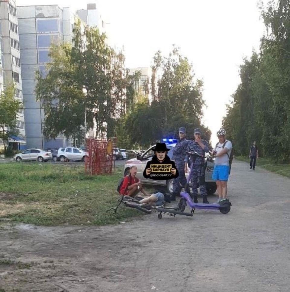    ДТП на Павловском тракте. Источник: t.me/incident22