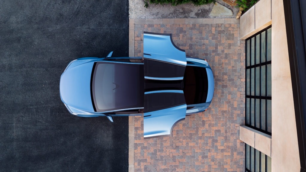 Фото Tesla  📷
