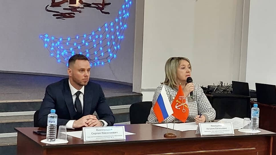    По словам главы муниципалитета Сергея Виноградова (на фото слева), название округа «Суздальский» повысит узнаваемость округа .