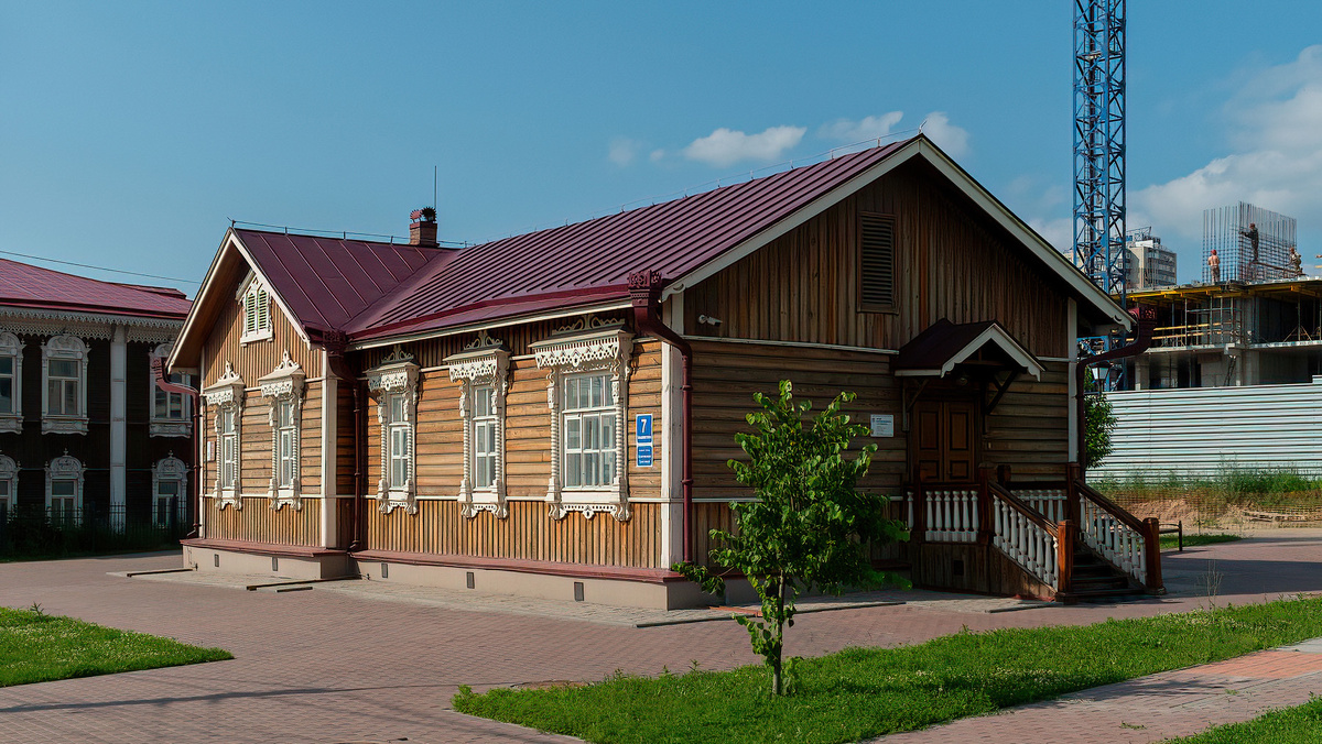 Контора инженера Г. М. Будагова по  ул. Большевистская, 7. Новосибирск. Фотография - www.openmainphoto.ru