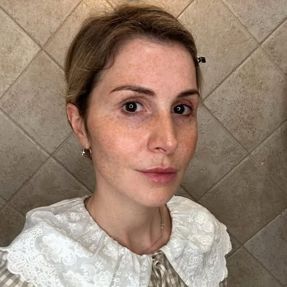     Сегодня 40 лет Лауре Джугелии