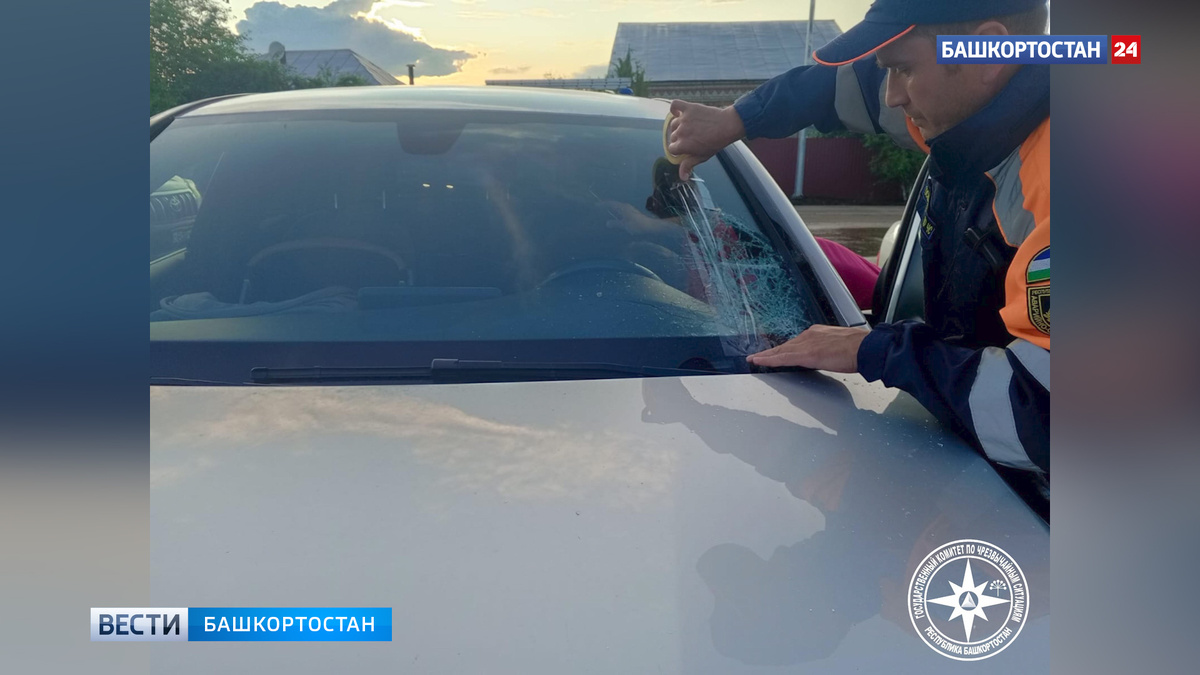    В Башкортостане освободили 9-месячного ребенка, заблокированного в машине