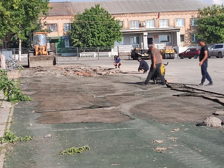 Памятник Ленину пришлось убрать на период реконструкции площади. Фото: Группа «Газета «Всходы» | Новости Нагайбакского района», vk.com