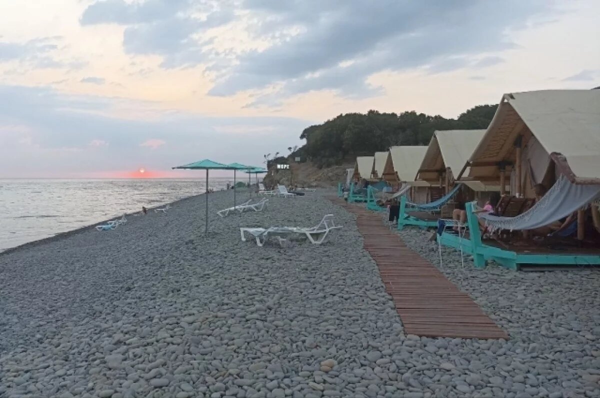    Температура воды на крымских курортах опустилась до 15 градусов