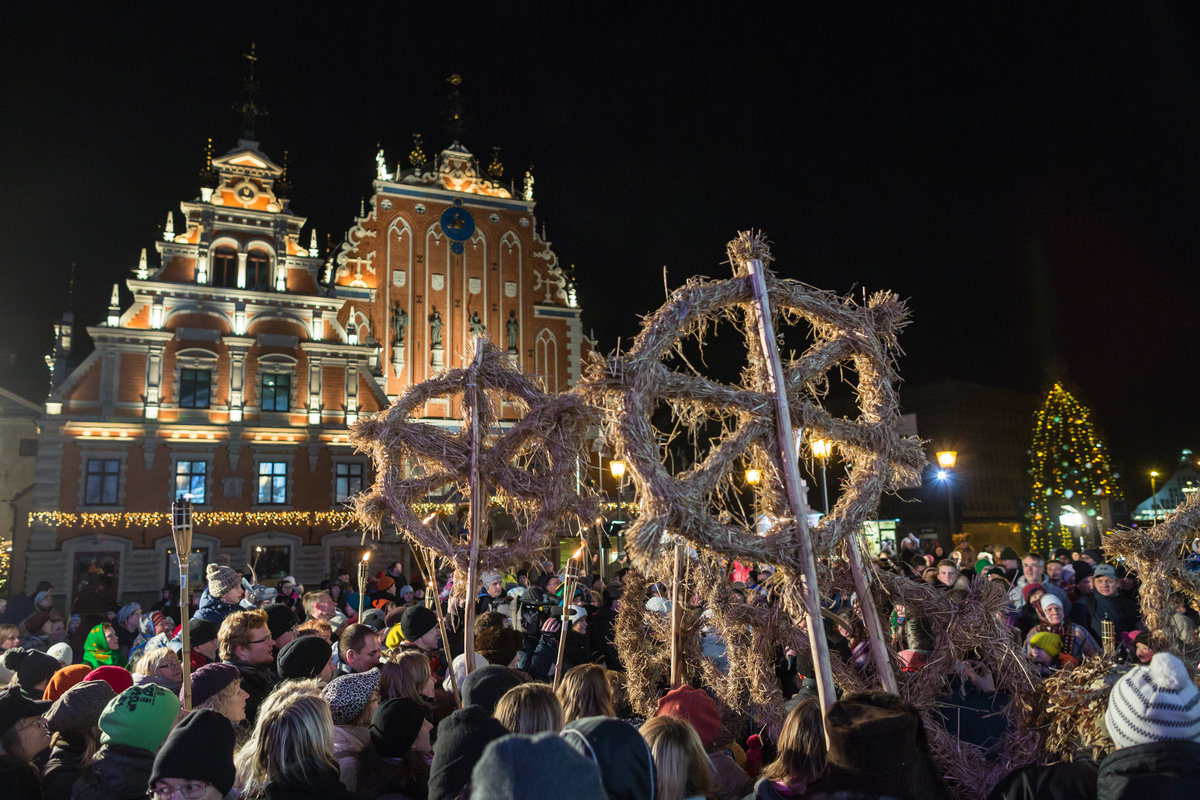     Зимний праздник Йоль в Риге / Gettyimages.ru