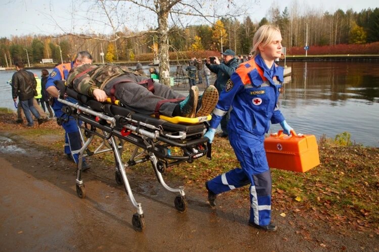 В день у каждого по 15-17 вызовов. Фото: Александр ГЛУЗ