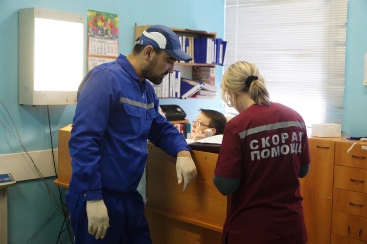 На проблемы с сердцем или ДТП стараются врачей отправлять, ведь там могут быть осложнения. Фото: Алексей БУЛАТОВ