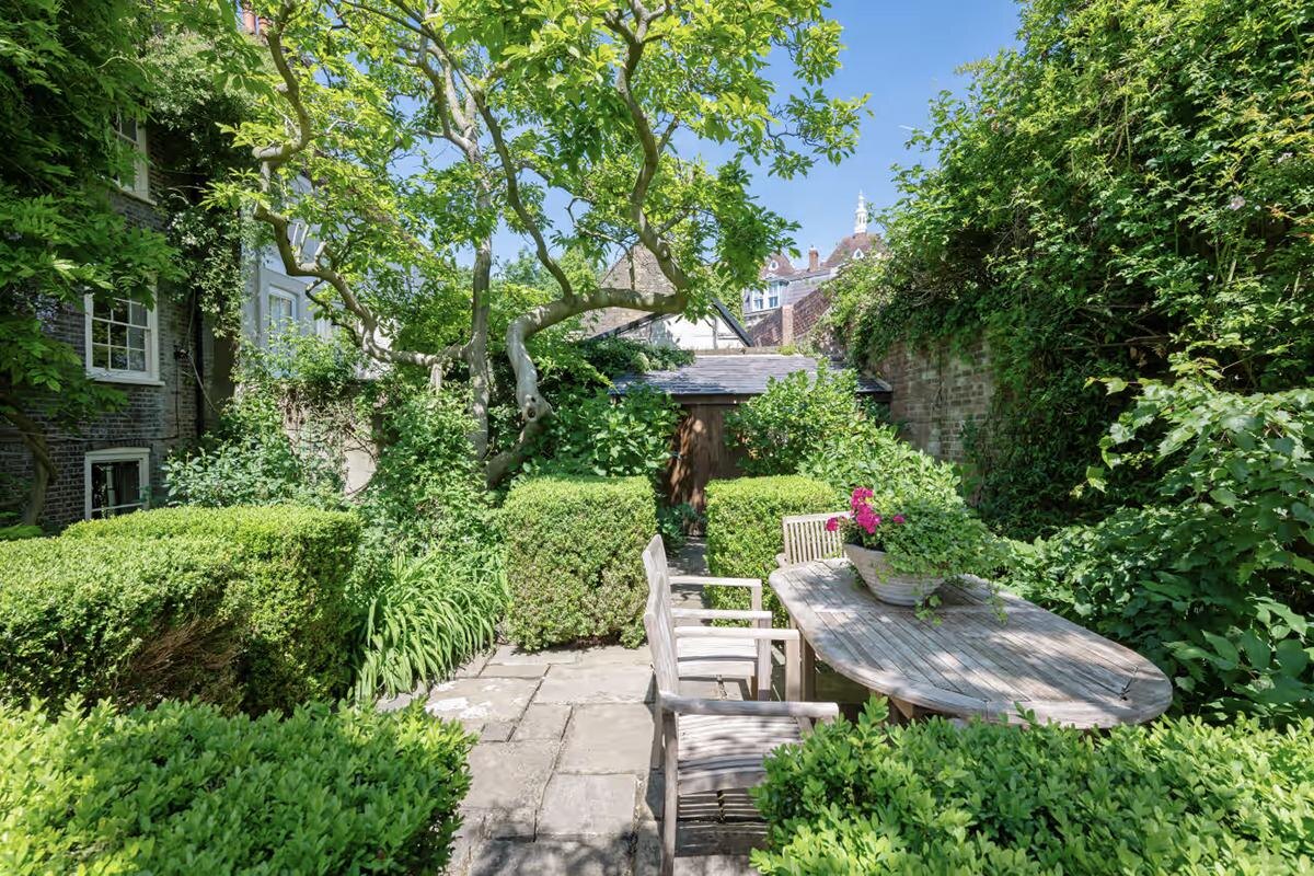 SAVILLS📷Бывший дом Стинга