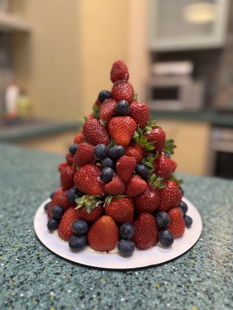 Торт из ягод