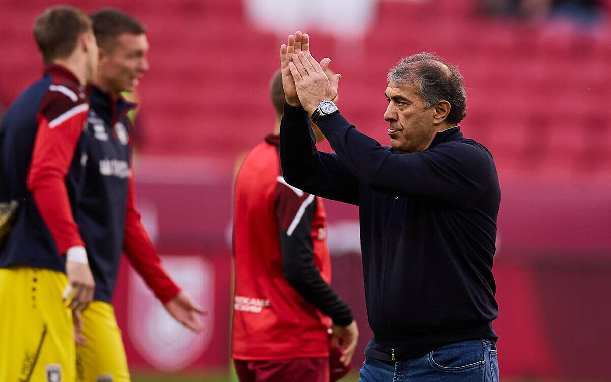 О проблемах Даку со здоровьем несколько раз публично говорил сам главный тренер казанцев Рашид РахимовФото: rubin-kazan.ru