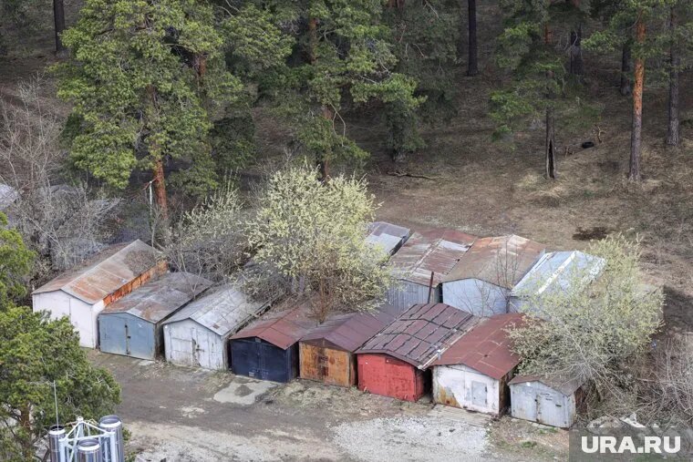 Жительница Кургана получила штраф и убрала застройки (архивное фото). Фото: Размик Закарян © URA.RU