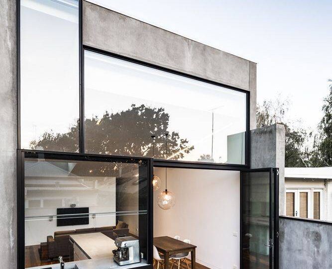 Зачем панорамные окна если нет панорамного вида?!Наше общество заболело, не пора ли его лечить?