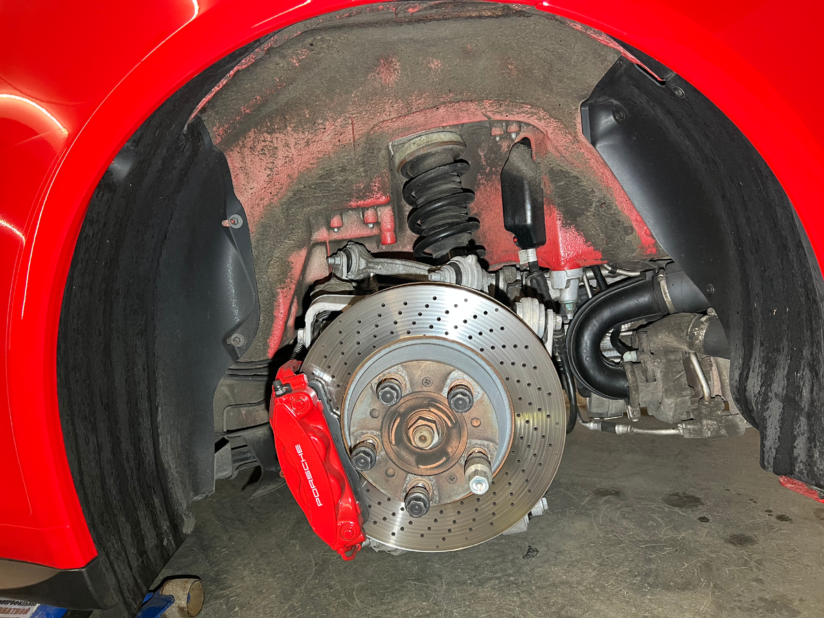Колесные арки Porsche до мойки