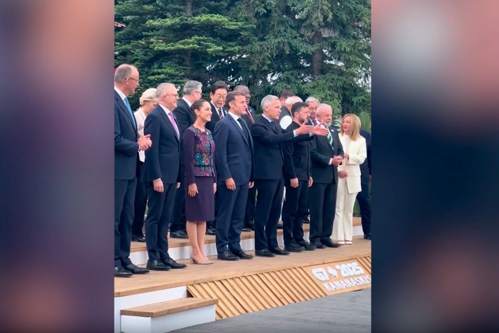    Фото © Instagram (признан экстремистской организацией и запрещён на территории Российской Федерации) / emmanuelmacron