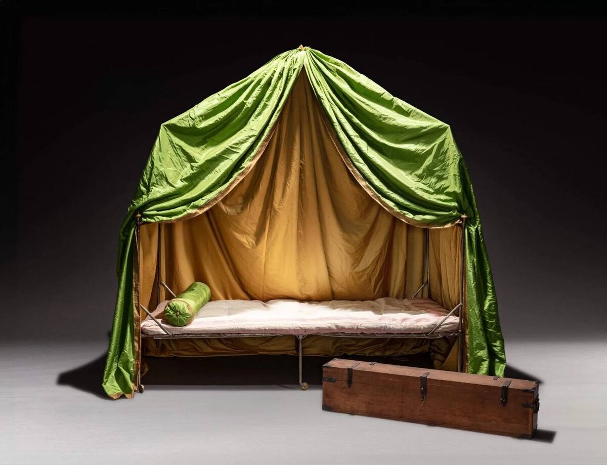    Вещи Наполеона выставят на аукционе Sotheby's (фото 1)