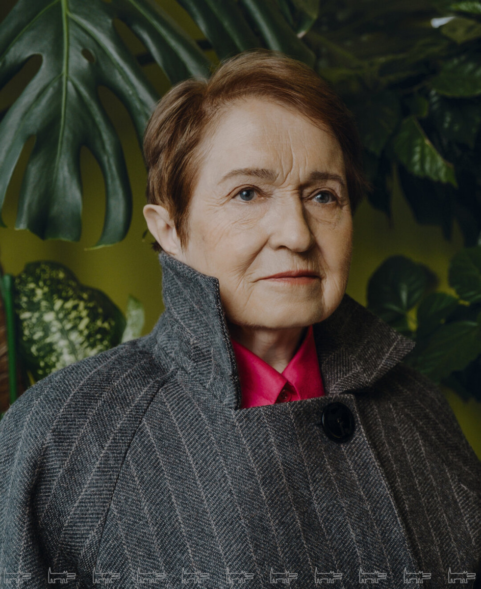    На Тамаре Москвиной: куртка SOLOVE