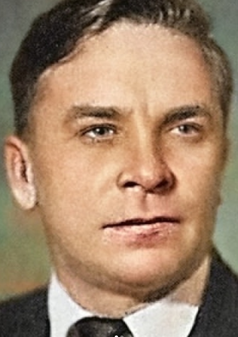 Анатолий Алексеевич Суров