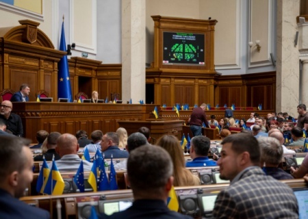    Верховная Рада приняла «антиукраинскую дичь» — законопроект о множественном гражданстве