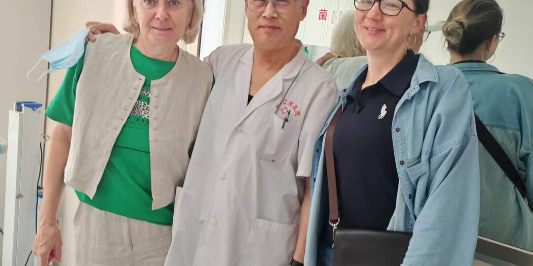 Как Ирина из Братска сделала полное протезирование зубов в Китае за 160 000 рублей — честная история