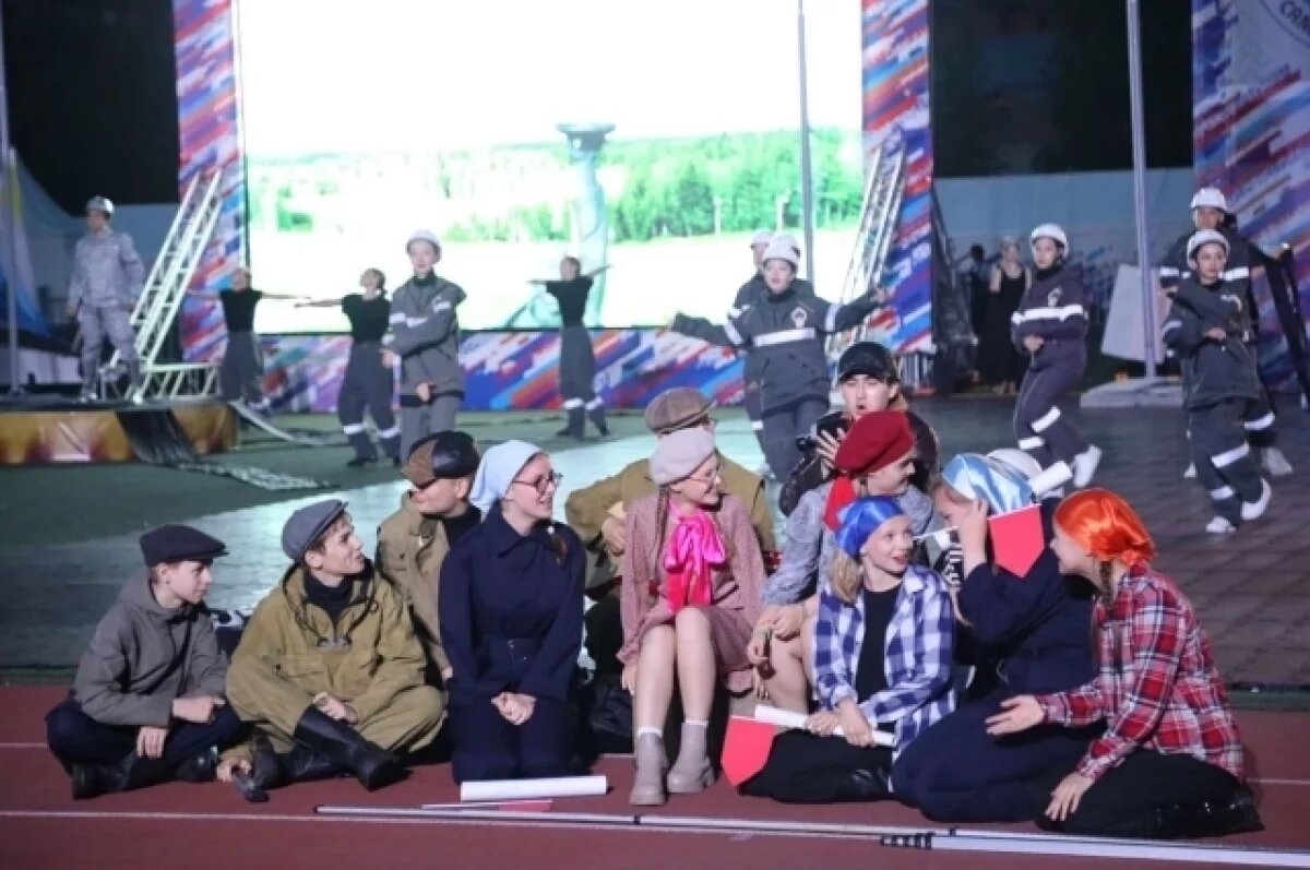    Фестиваль «Самотлорские ночи» впервые прошёл в 1975 году.