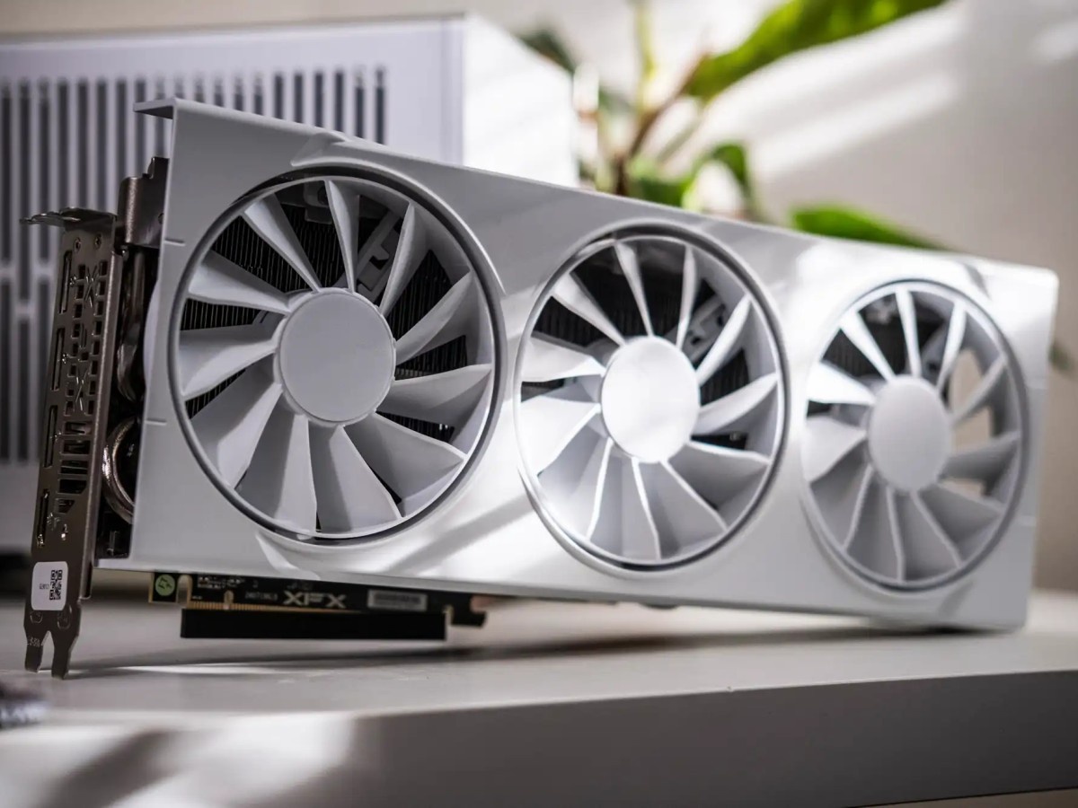    Новый драйвер AMD заметно ускорил видеокарты RX 9070 и RX 9070 XT