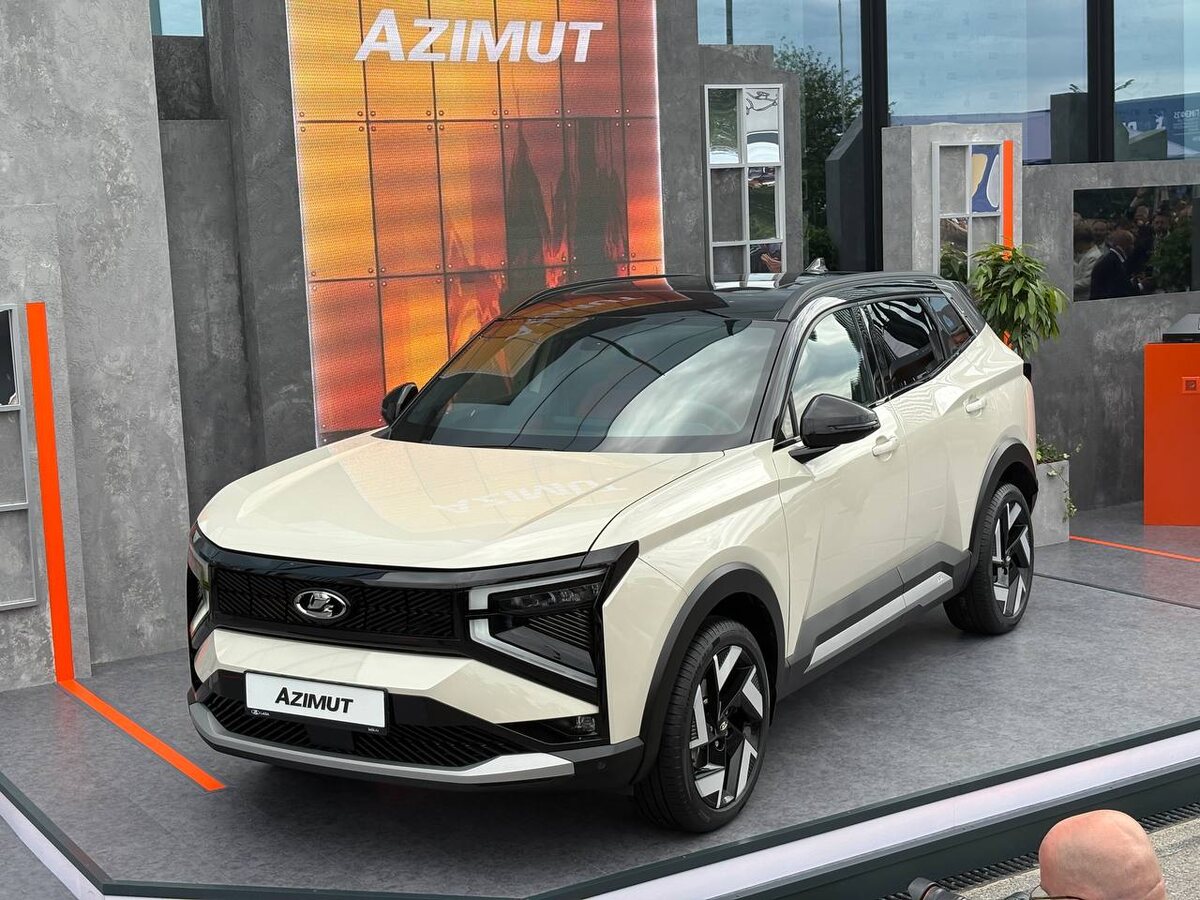 Lada Azimut на ПМЭФ 2025
