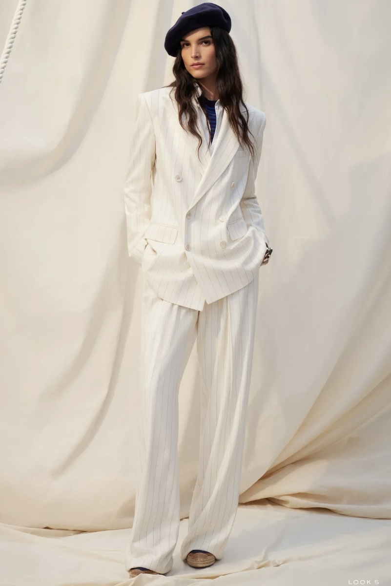 фото Vogue Runway