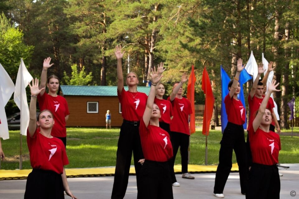    Первые смены в барнаульских загородных оздоровительных лагерях. Источник: barnaul.org