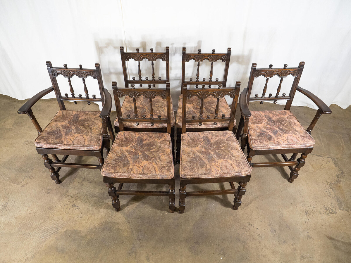 Комплект антикварной мебели для сидения 1920-х гг. из коллекции Alter Ego Home