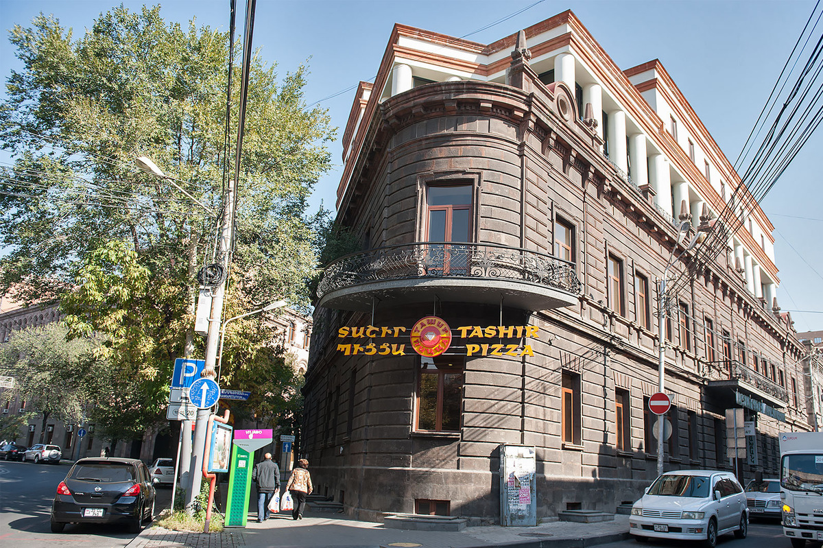 @Sputnik