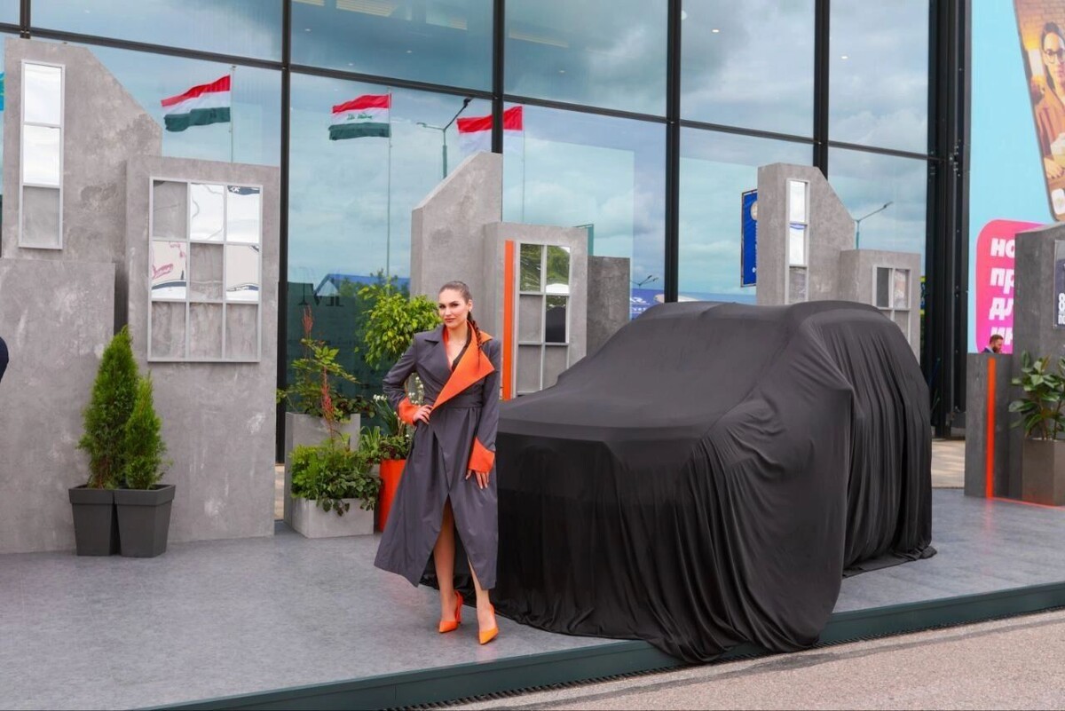 АвтоВАЗ до последнего момента старался сохранить интригу с новым кроссовером. Фото: Надежда Капранова / Новые Известия