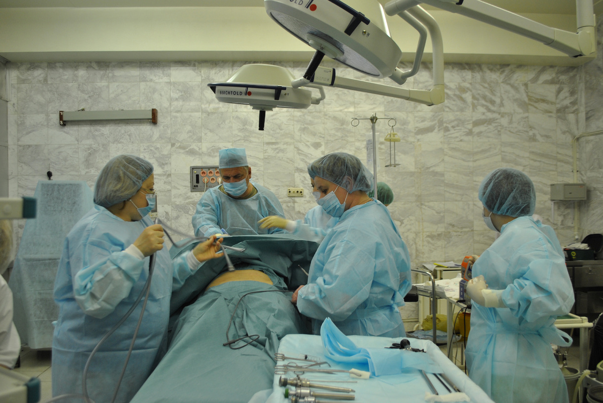 ...и выполняют из сегодня с использование передовых медицинских технологий