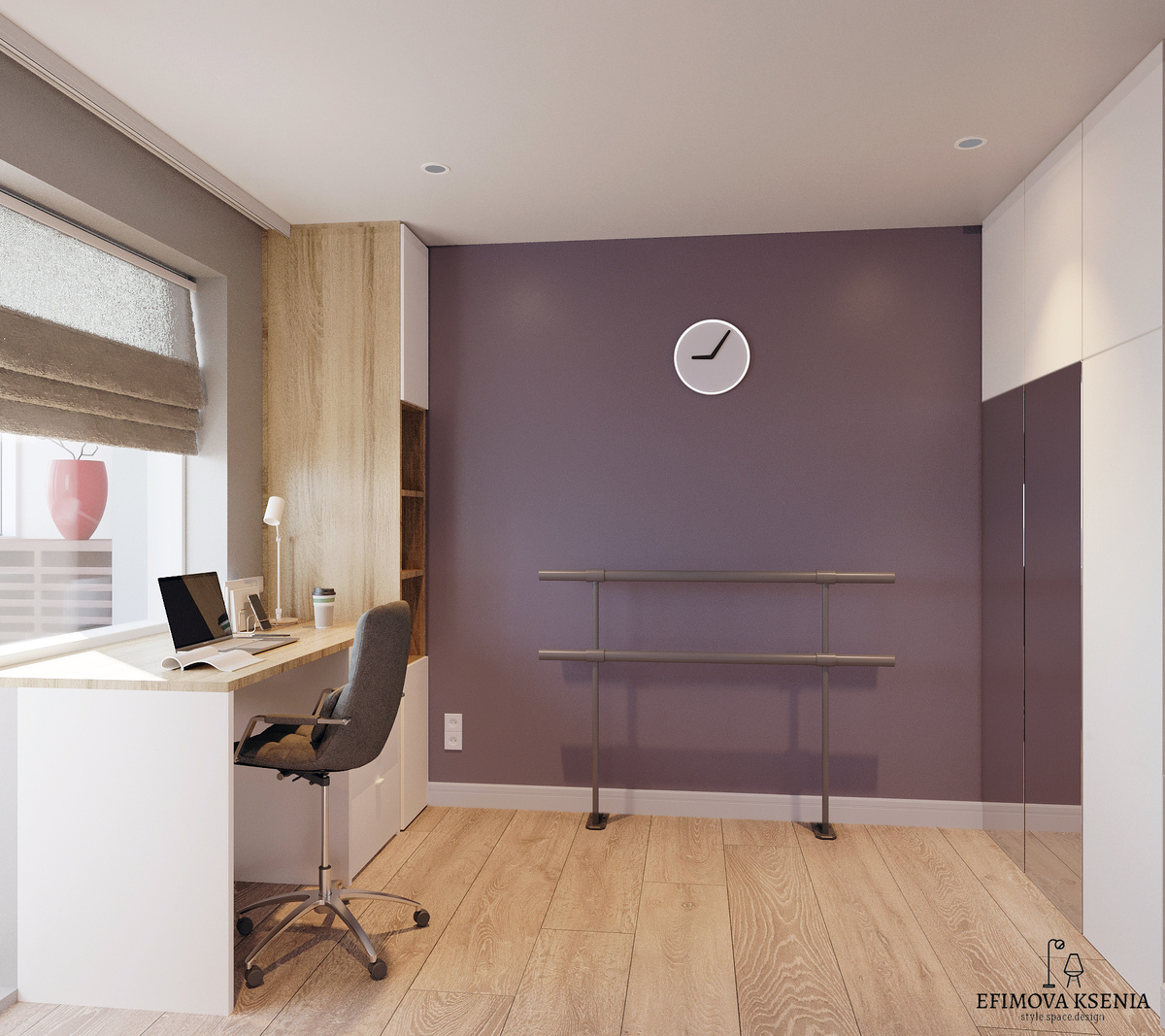 Компактный балетный станок, зеркало на дверцах шкафа