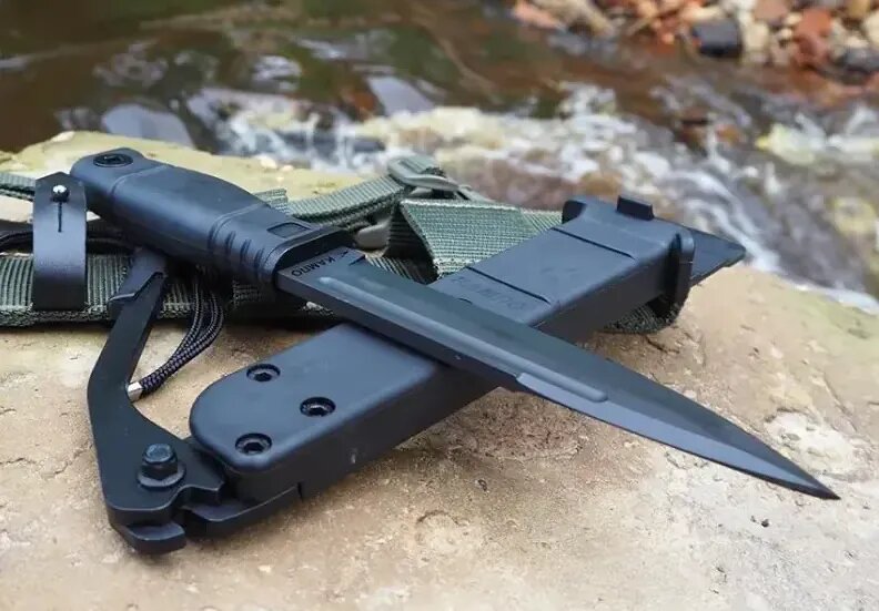 Боевой нож "Ратника" 6Х9"