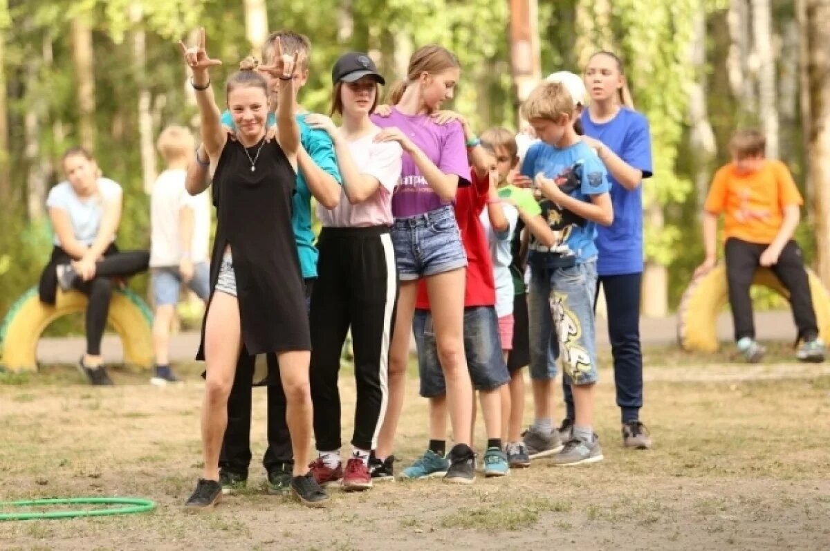    12,5 тысяч детей отдохнут в лагерях Псковской области