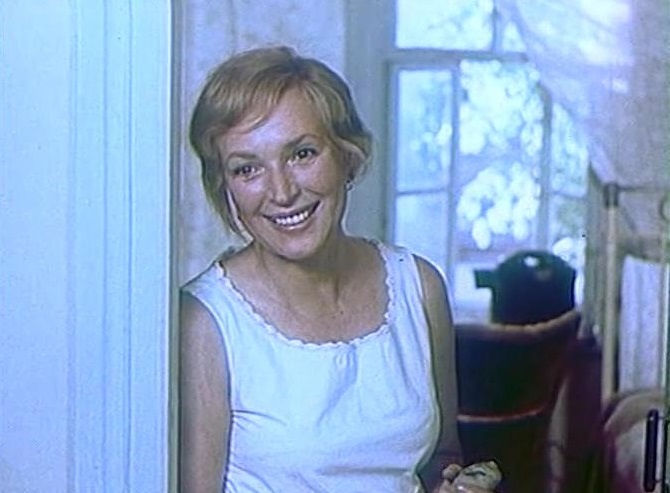    Клавдия вырастила цыганчонка-сироту как родного сына. Фото: кадр из фильма