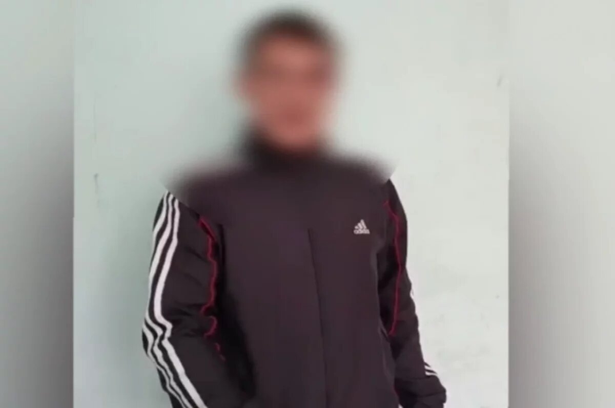    В Челябинске задержали мужчину, сорвавшего с женщины золотую цепочку