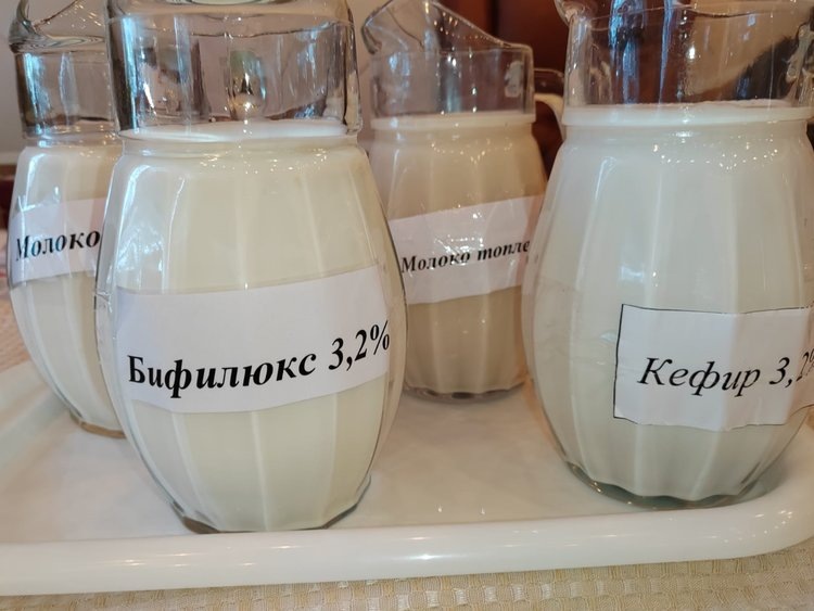     Свой речной флот для доставки кормов есть у самой северной томской фермы
